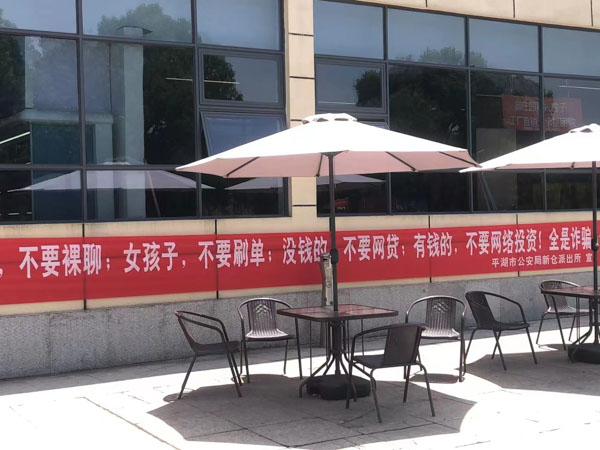 上海取保候?qū)徛蓭焷碇v講我國(guó)辯護(hù)制度中需要完善的地方