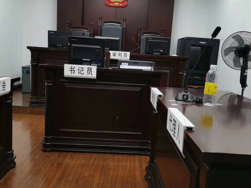 上海取保候?qū)徛蓭焷碇v講我國(guó)辯護(hù)制度中需要完善的地方
