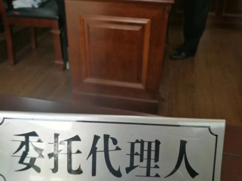 誹謗案件中的點(diǎn)擊量對(duì)量刑有何影響？上海刑事律師來回答